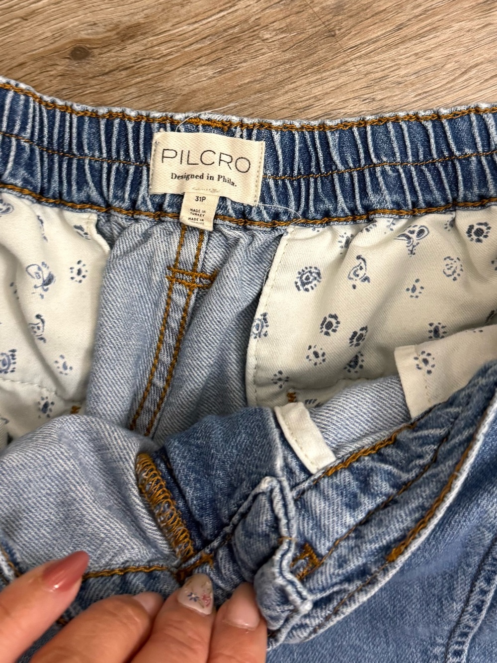 Pilcro • Beach Mid Rise Jeans - Picture 12 of 16